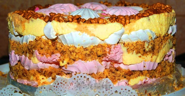 Соседка дала рецепт торта с зефиром. 15 минут и готово, даже не нужно выпекать!