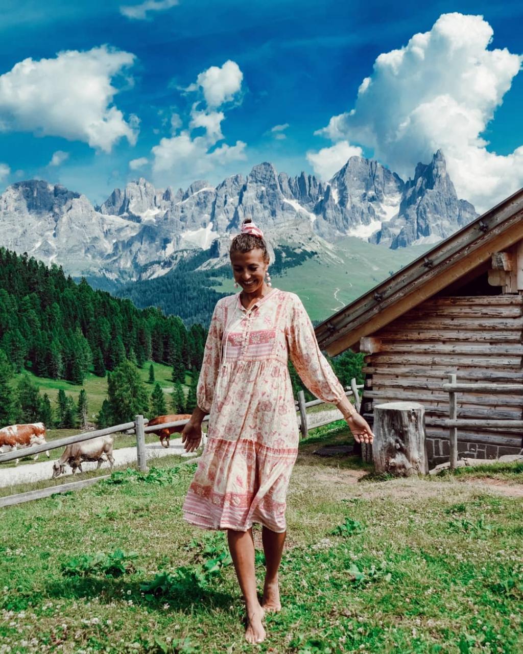 Летние платья в стиле бохо – 10 воздушных и женственных вариантов на любой вкус и возраст Летние платья в стиле бохо – 10 воздушных и женственных вариантов на любой вкус и возраст