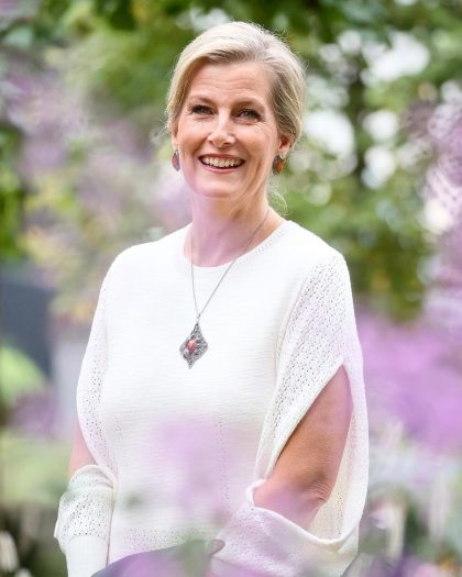 5 признаков во внешности, которые выдают женщину голубых кровей